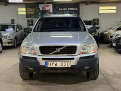 Ljusgrå Begagnad 2004 Volvo XC90 Standard SUV | 99 900 kr (Dyr)
