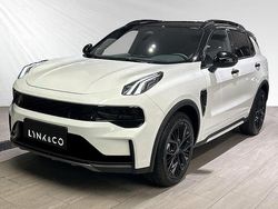 Svart Begagnad 2024 Lynk & Co 01 SUV | 424 900 kr