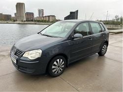 Grå Begagnad 2007 VW Polo Comfortline Halvkombi | 28 500 kr (Lite dyr)