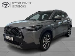 Grå Ny 2024 Toyota Corolla Cross Style SUV | 384 900 kr (Bra pris)