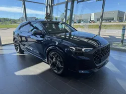 Blå Ny 2024 Audi RS Q8 Performance SUV | 2 199 000 kr