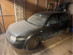 VW Golf IV