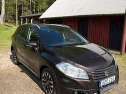 Brun Begagnad 2014 Suzuki SX4 S-Cross SUV | 62 000 kr