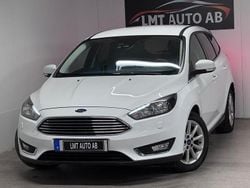 Vit Begagnad 2017 Ford Focus Titanium Kombi | 79 900 kr (Marknadspris)