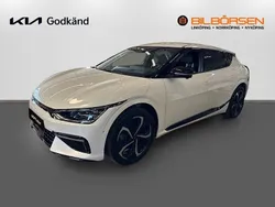 Vitmetallic Begagnad 2022 Kia EV6 2 SUV | 449 900 kr (Bra pris)