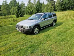 Grön Begagnad 2004 Volvo XC70 SUV | 48 900 kr (Lite dyr)