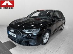 Svart Begagnad 2023 Audi A3 Sportback Halvkombi | 247 900 kr (Marknadspris)