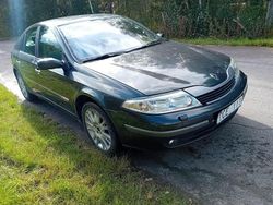 Grå Begagnad 2002 Renault Laguna II Privilege Halvkombi | 26 000 kr