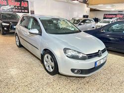 Ljusbrun Begagnad 2011 VW Golf VII Halvkombi | 75 900 kr (Marknadspris)