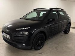 Svart Begagnad 2016 Citroën C4 Cactus PureTech Halvkombi | 93 000 kr (Marknadspris)