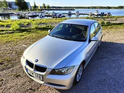 Grå Begagnad 2008 BMW 318 Advantage Sedan | 37 000 kr (Marknadspris)