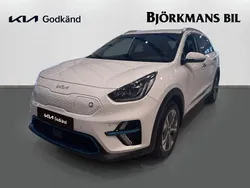 Vit (/ud/ clear white) Begagnad 2022 Kia e-Niro Advance SUV | 289 000 kr (Marknadspris)