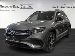 Mörkgrå (bergsgrå metallic) Begagnad 2023 Mercedes EQB250+ AMG SUV | 479 000 kr (Marknadspris)