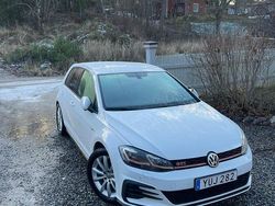Begagnad 2018 VW Golf VII GTI Halvkombi | 219 000 kr (Bra pris)