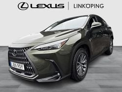 Grön Begagnad 2024 Lexus NX350h Business Edition SUV | 479 000 kr (Bra pris)