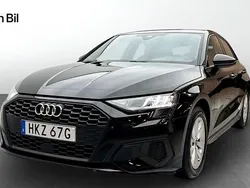Brilliantsvart Begagnad 2023 Audi A3 Proline | 264 000 kr (Marknadspris)