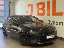 Svart (diamond black) Begagnad 2022 Opel Astra GS Line Halvkombi | 329 900 kr