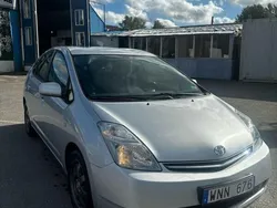 Silver Begagnad 2008 Toyota Prius Halvkombi | 50 000 kr (Bra pris)