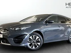 Grå (grey) Begagnad 2022 Kia Ceed Sportswagon Advance Kombi | 239 900 kr (Marknadspris)