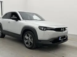 Vit Begagnad 2021 Mazda MX30 SUV | 149 000 kr (Bra pris)