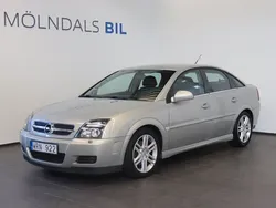 Grå Begagnad 2005 Opel Vectra GTS Halvkombi | 34 900 kr