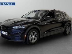 Svart Begagnad 2022 Ford Mustang Mach-E SUV | 374 900 kr (Bra pris)