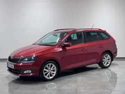 Röd Begagnad 2015 Skoda Fabia Elegance Kombi | 119 900 kr (Lite dyr)
