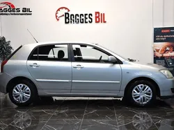 Silver Begagnad 2006 Toyota Corolla Halvkombi | 29 900 kr (Lite dyr)