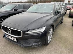 Svart Begagnad 2022 Volvo V60 Kombi | 309 000 kr (Bra pris)