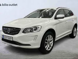Vit Begagnad 2017 Volvo XC60 SUV | 179 900 kr