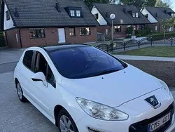 Vit Begagnad 2013 Peugeot 308 Halvkombi | 39 000 kr (Lite dyr)