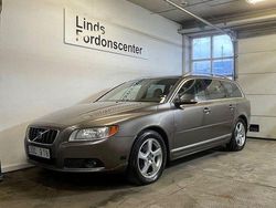 Grå Begagnad 2009 Volvo V70 Summum Kombi | 60 000 kr (Marknadspris)