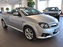 Grå Begagnad 2005 Opel Tigra Sport Cab | 37 500 kr