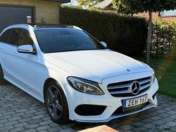 Vit Begagnad 2018 Mercedes C220 AMG Kombi | 230 000 kr (Marknadspris)
