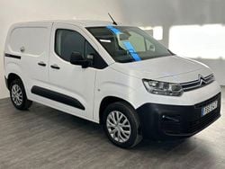Vit Begagnad 2020 Citroën Berlingo Van | 134 000 kr (Bra pris)