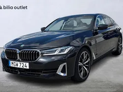 Svart Begagnad 2020 BMW 530e Luxury Line Sedan | 359 900 kr (Marknadspris)