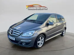 Grå Begagnad 2010 Mercedes B180 Minibuss | 64 900 kr (Marknadspris)