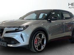 Ny 2025 Alfa Romeo Junior Veloce Halvkombi | 527 800 kr (Marknadspris)