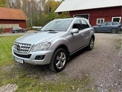 Silver Begagnad 2009 Mercedes ML280 SUV | 95 000 kr (Bra pris)