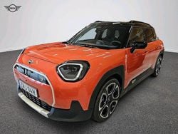 Röd Begagnad 2024 Mini Aceman SUV | 479 900 kr