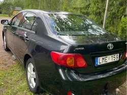 Svart Begagnad 2008 Toyota Corolla Sedan | 45 000 kr (Marknadspris)