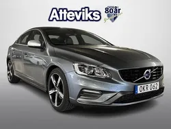 Grå Begagnad 2016 Volvo S60 R-Design Sedan | 189 800 kr (Marknadspris)