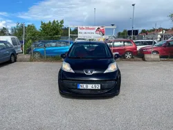 Svart Begagnad 2007 Peugeot 107 Halvkombi | 25 900 kr (Marknadspris)