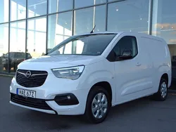 Vit Ny 2024 Opel Combo Minibuss | 274 875 kr (Marknadspris)