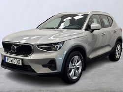 Silver Begagnad 2023 Volvo XC40 Core SUV | 349 900 kr (Marknadspris)