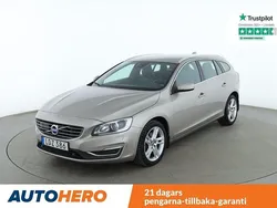 Ljusbrun (brun) Begagnad 2015 Volvo V60 Summum Kombi | 159 000 kr (Marknadspris)
