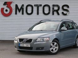 Ljusblå (blå) Begagnad 2010 Volvo V50 Momentum Kombi | 74 900 kr (Marknadspris)