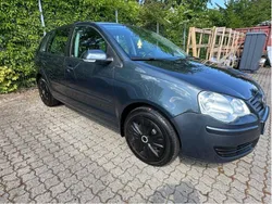 Grå Begagnad 2008 VW Polo Halvkombi | 29 500 kr (Bra pris)