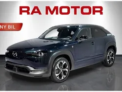 Svart (svart metallic) Begagnad 2023 Mazda MX30 Makoto SUV | 329 900 kr (Lite dyr)