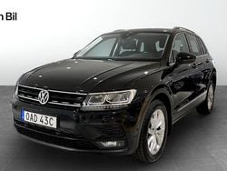 Svart Begagnad 2019 VW Tiguan Comfortline SUV | 259 900 kr (Marknadspris)